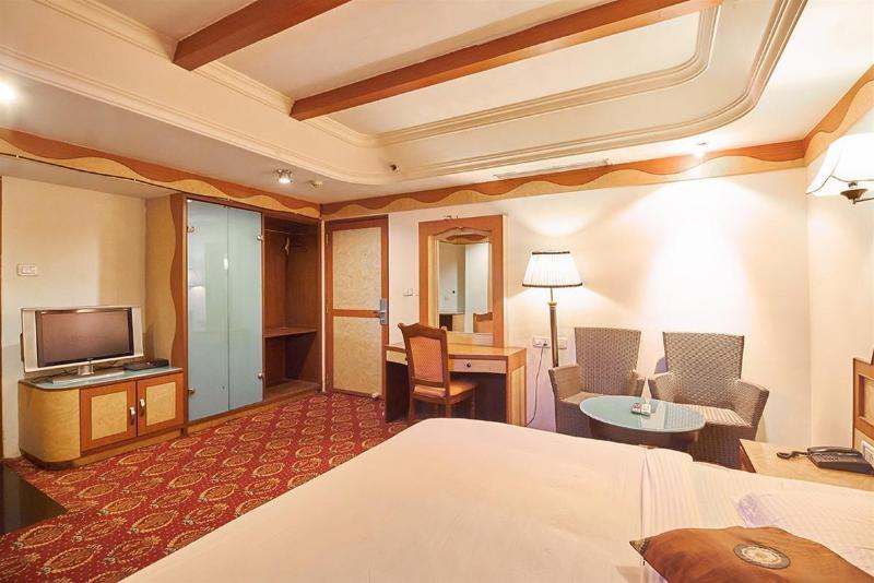 The Checkers Hotel Chennai Esterno foto