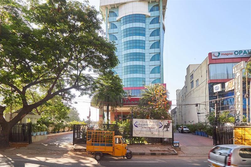 The Checkers Hotel Chennai Esterno foto