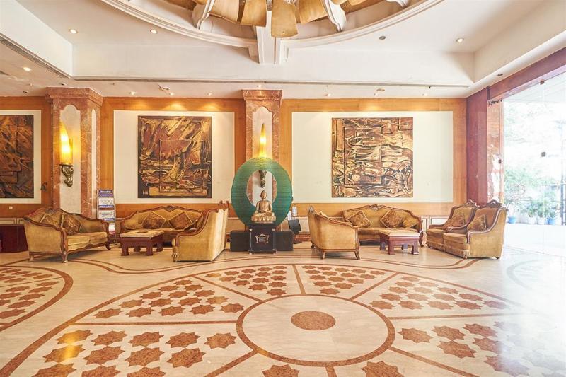 The Checkers Hotel Chennai Esterno foto