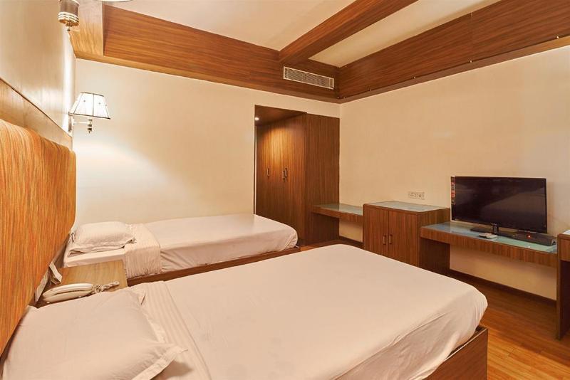 The Checkers Hotel Chennai Esterno foto