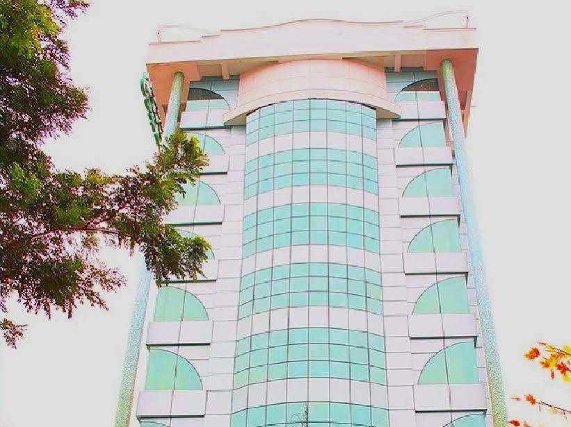 The Checkers Hotel Chennai Esterno foto